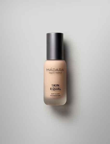 MADARA Organic Skincare SKIN EQUAL Foundation, #30 ROSE IVORY