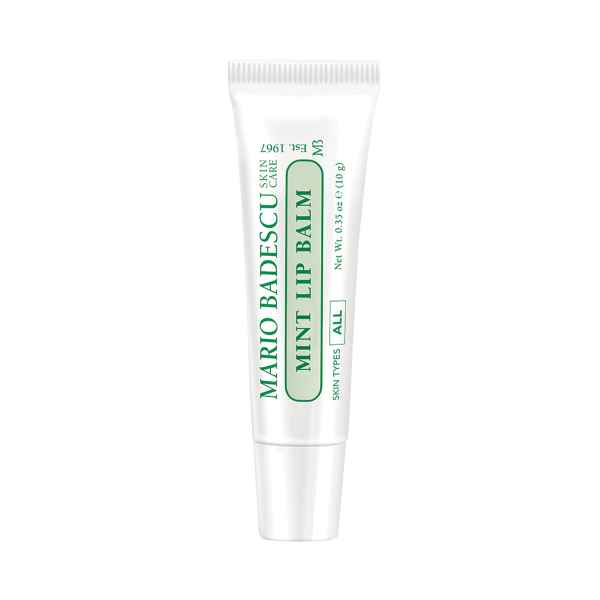 Weiße Tube mit grünem Text "Mario Badescu Mint Lip Balm".