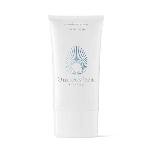 Eine Tube Omorovicza Cleansing Foam mit weißem Hintergrund.