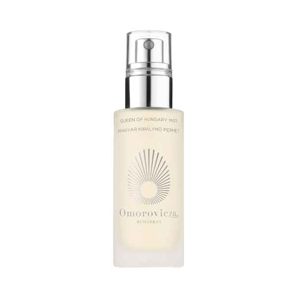 Omorovicza Queen of Hungary Mist, 100 ml, in einer transparenten Flasche mit silbernem Sprühkopf.