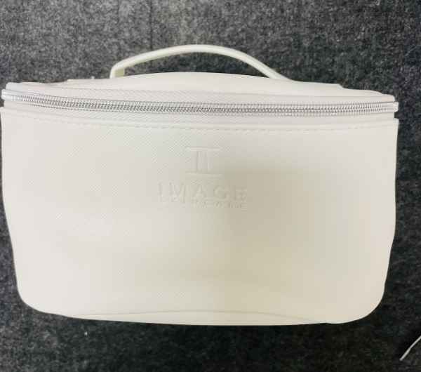 Image Skincare Image Skincare Kosmetik Bag weiß