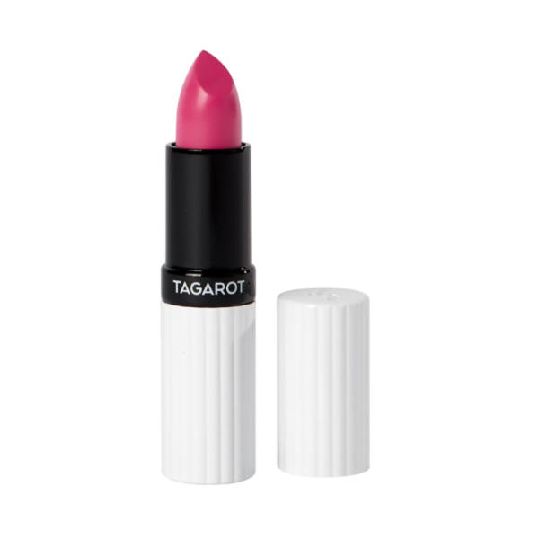 Ein geöffneter Lippenstift in Pink von UND GRETEL, Modell TAGAROT, mit weißer Hülle.