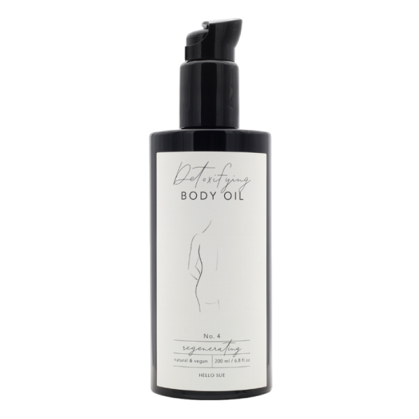 HELLO SUE No. 4 Detoxifying Body Oil, 200 ml, schwarzer Pumpspender, weißes Etikett mit minimalistischer Zeichnung eines Rückens.