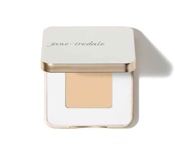 Lidschatten in der Farbe French Vanilla von Jane Iredale in einer quadratischen, goldenen Dose.