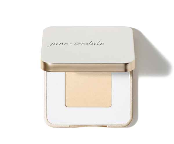 Jane Iredale Lidschatten in der Farbe Oyster in einer quadratischen, goldenen Verpackung.