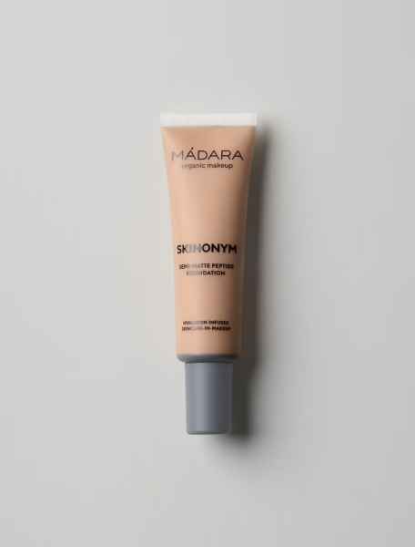 MADARA Organic Skincare SKINONYM Semi-Matte Peptide Foundation, #40 SAND