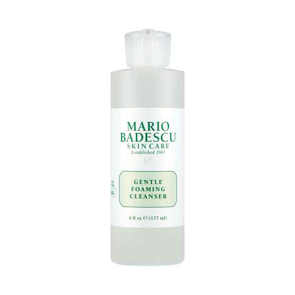 Flasche Mario Badescu Gentle Foaming Cleanser, 177 ml, weißes Etikett mit grüner Schrift.
