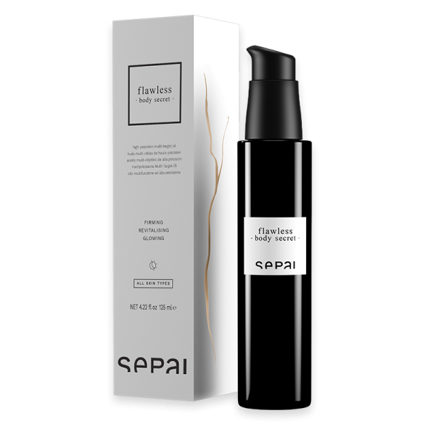 Flasche und Verpackung von 'flawless body secret' von Sepai, 125 ml, für alle Hauttypen, straffend, revitalisierend, glättend.